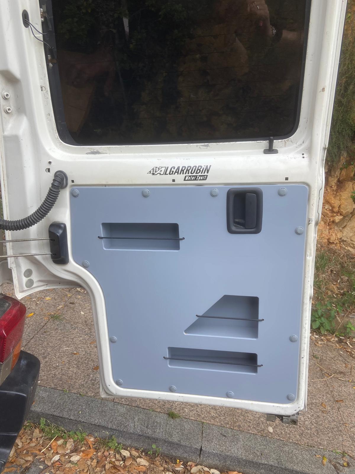 Double Rear Panel VW T4